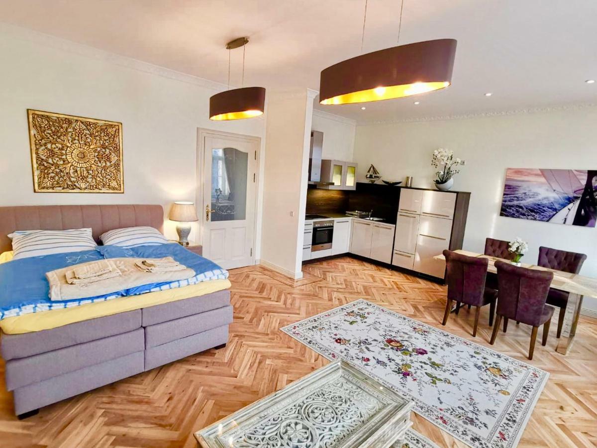 Mediterrane Luxusferienwohnung 4, Berlin-koepenick, Am Mueggelsee Appartamento